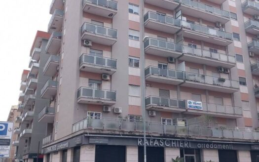 Appartamento in via Napoli 312/O, Libertà, Bari