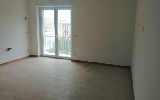 Appartamento in largo Ignazio Ciaia 7, Carrassi, Bari